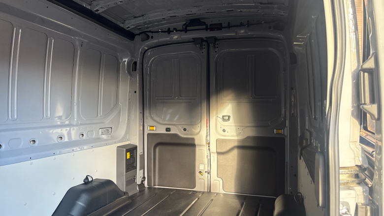 Ford Transit E-350 L3 Rwd 135kW 68kWh H2 Trend Van Auto [DAP]